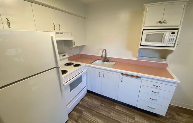 1 bed, 1 bath, 620 sqft, $1,250, Unit 08