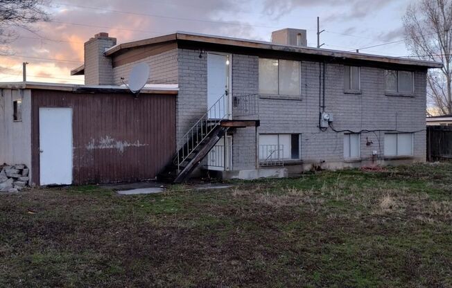 3193 Meadowlark Dr West Valley, UT 84119