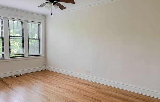 2 beds, 1 bath, 695 sqft, $2,075, Unit 2175-1