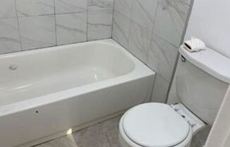1 bed, 1 bath, 550 sqft, $1,695, Unit 212