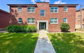 5821 Sunshine Avenue