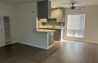 Viking Pacific Apartments