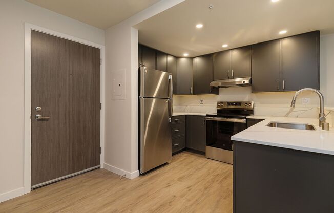 1 bed, 1 bath, 634 sqft, $2,295, Unit 208