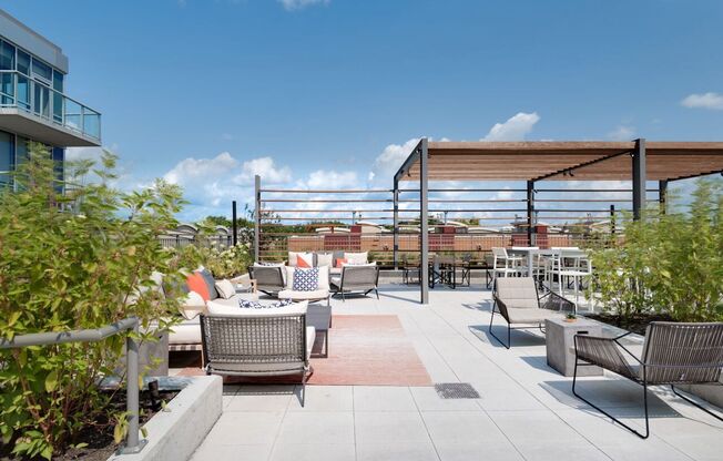1 bed, 1 bath, 684 sqft, $2,950, Unit 208