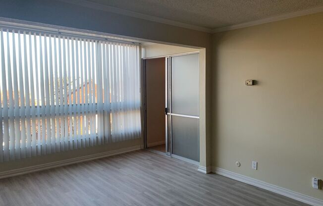 1 bed, 1 bath, 734 sqft, $1,355, Unit 306