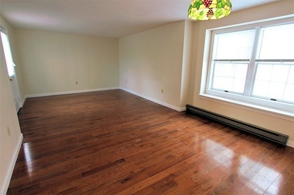 27 FALLON CT