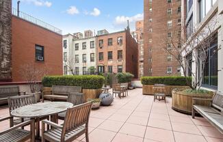 45 PARK AVE