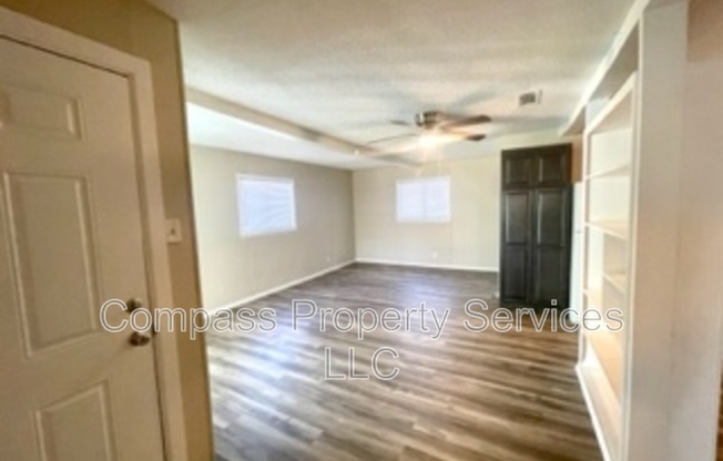 3 beds, 1 bath, 1,612 sqft, $1,550