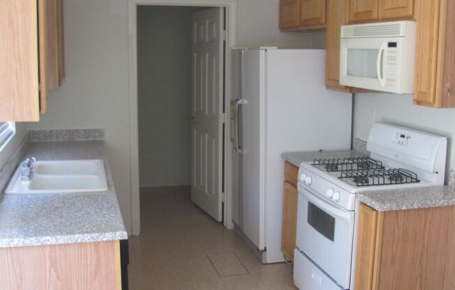 3 beds, 2 baths, $1,795