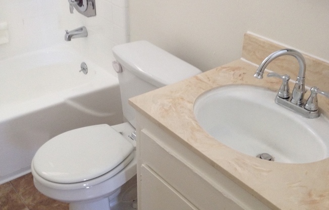 1 bed, 1 bath, $1,750, Unit 34