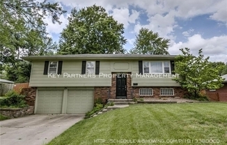 6804 N FLORA