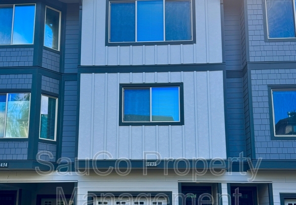 10438 SW AKILEAN TERRACE