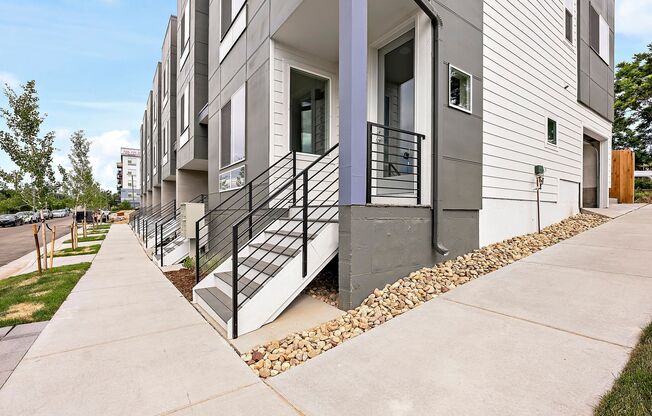 3 Bedroom 2.5 Bathroom at Overlook Station in West Denver