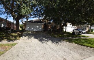 Beautiful 3 Bedroom, 2 Baths, 2 car garage Single Family for Rent at 3145 Stonehurst Cir, Kissimmee, FL 34741.