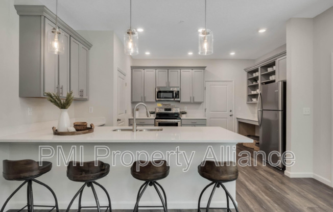 2908 OAK PARK WAY