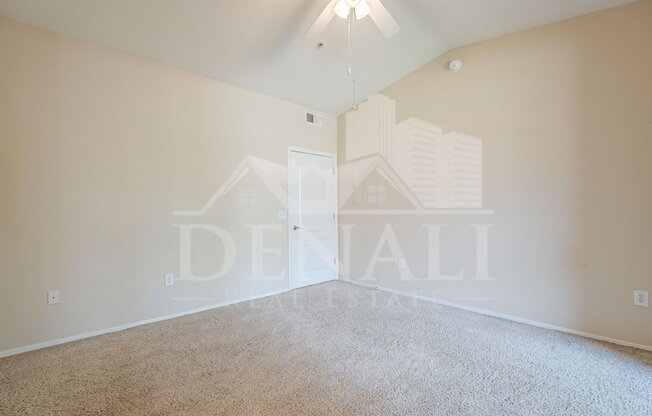3 beds, 2 baths, 1,215 sqft, $1,895, Unit Unit 1066