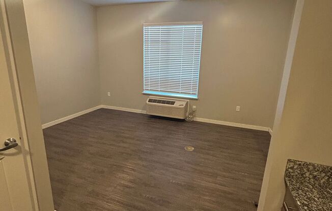 Studio, 1 bath, 362 sqft, $1,050, Unit 1935102