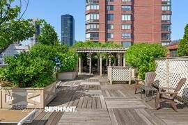 2 beds, 1 bath, 1,000 sqft, $5,500, Unit 15B