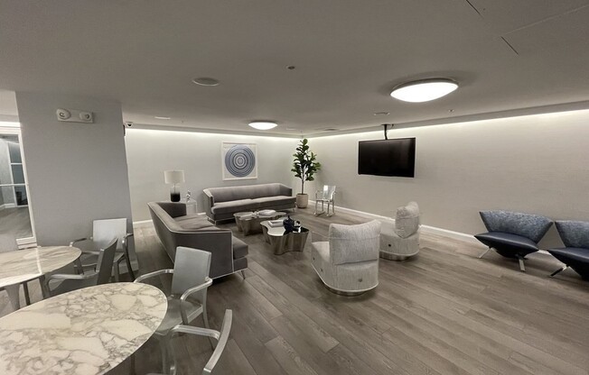 1 bed, 1 bath, 710 sqft, $3,500, Unit 4103