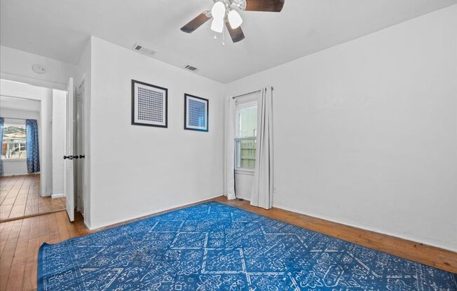 2 beds, 1 bath, $1,500