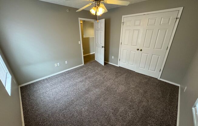 1 bed, 1 bath, $800, Unit UNIT A 208