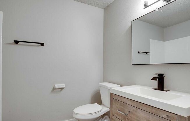 2 beds, 2 baths, 955 sqft, $1,350, Unit 2091