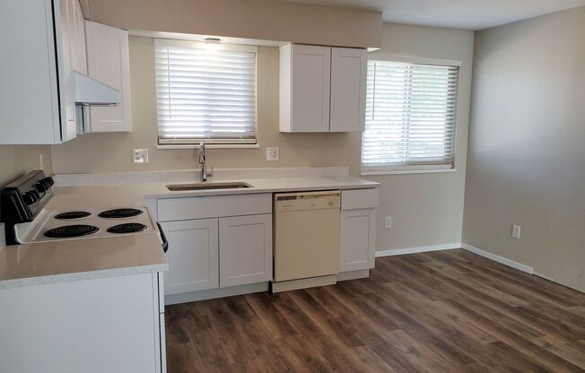 Newly renovated two bed, one bath apartment in Southwest Loveland!