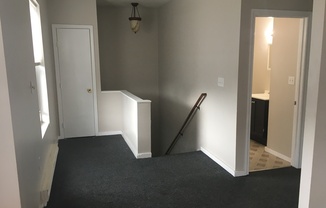 2 beds, 1 bath, 750 sqft, $1,800, Unit 2