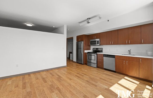 1 bed, 1 bath, 768 sqft, $1,699, Unit 507