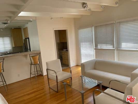 516 1/4 N SAN VICENTE BLVD