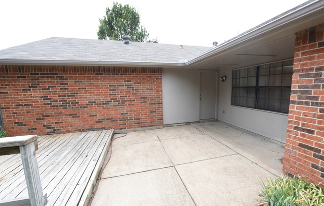 4 beds, 2 baths, $2,350