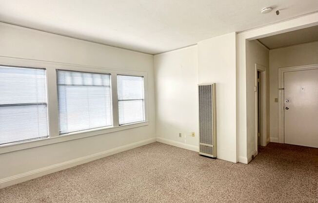 Studio, 1 bath, 462 sqft, $1,545, Unit 103