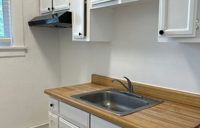 Studio, 1 bath, $1,500, Unit 105-S