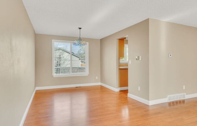 3101 S EVANSTON WAY