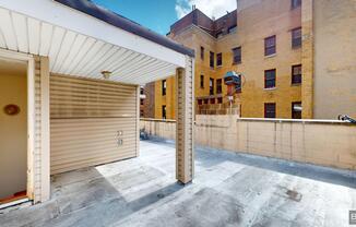 314 W 104 ST