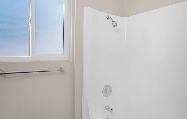 Studio, 1 bath, 395 sqft, $1,845, Unit 49-202