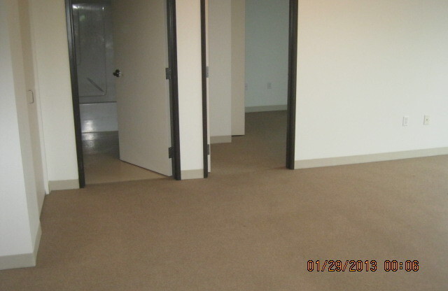 2 beds, 1 bath, 750 sqft, $1,650, Unit 310