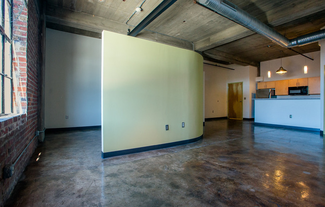 1 bed, 1 bath, 644 sqft, $1,395, Unit APT 3H