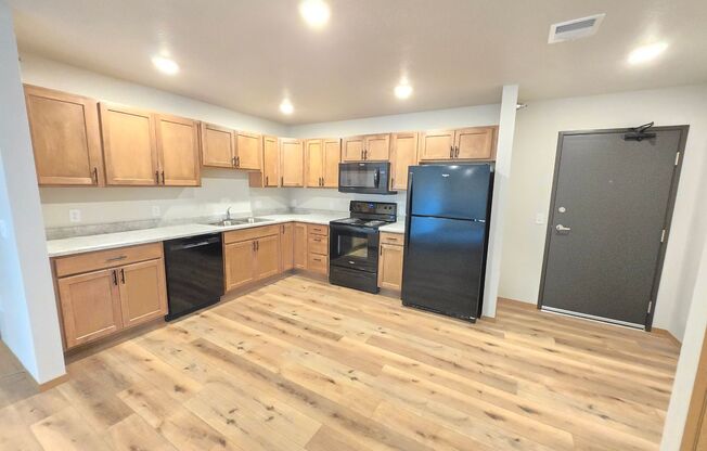 1 bed, 1 bath, 756 sqft, $1,195, Unit 3500 208