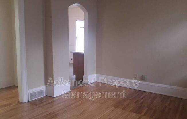 3225 27 W MCKINLEY BLVD