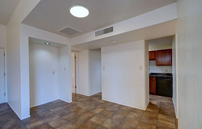 2 beds, 2 baths, 1,000 sqft, $1,325, Unit 16