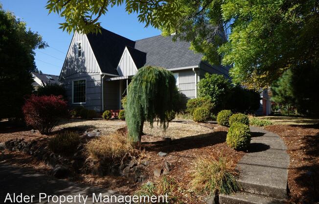 2715 N Emerson St.