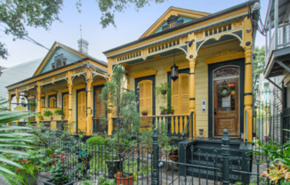 1211 ALT GOVERNOR NICHOLLS ST