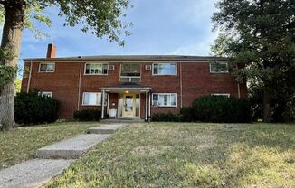 2404 Banning Road