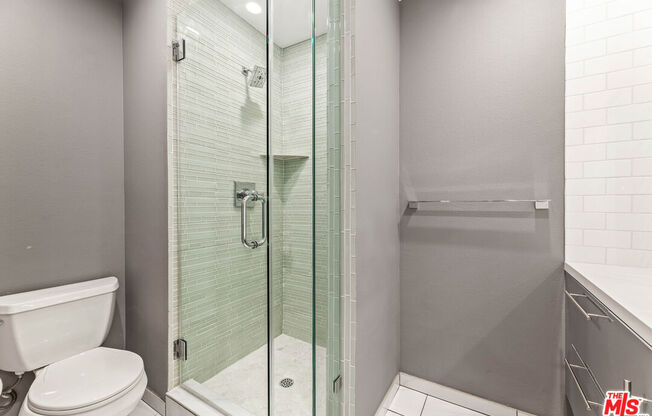 1 bed, 2 baths, 1,076 sqft, $3,750, Unit 1103