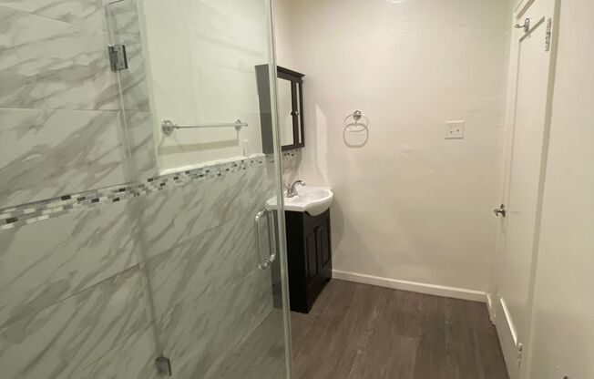 Studio, 1 bath, 460 sqft, $1,595, Unit 202