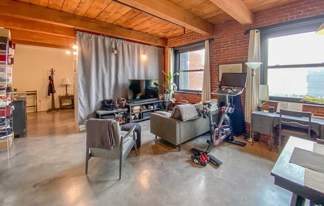 90 Wareham St, Boston MA 501