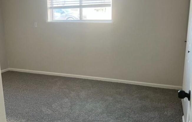 2 beds, 1 bath, $750, Unit 3539 Apt 3