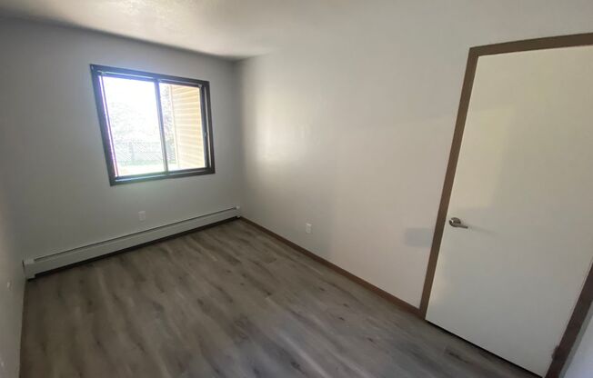 2 beds, 1 bath, $1,499