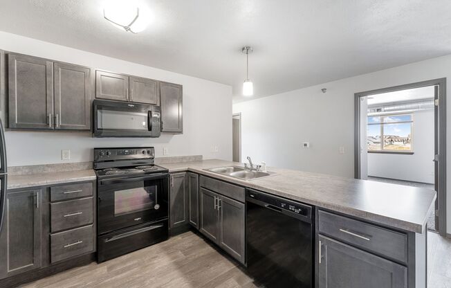 3 beds, 2 baths, 1,249 sqft, $1,535, Unit 302